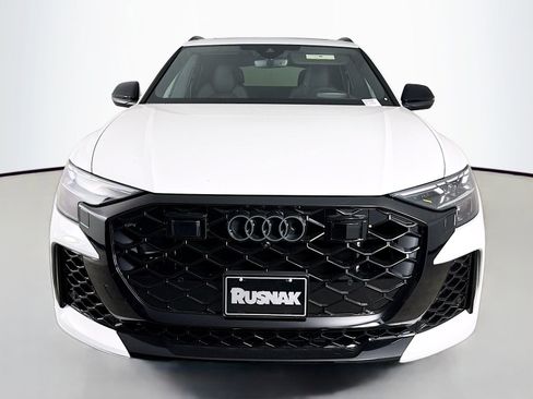 New 2025 Audi RS Q8 performance image 2