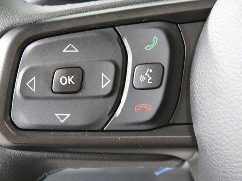 Used 2025 Jeep Wrangler Unlimited Rubicon 4xe w/ Convenience Group AWD/4WD image 36