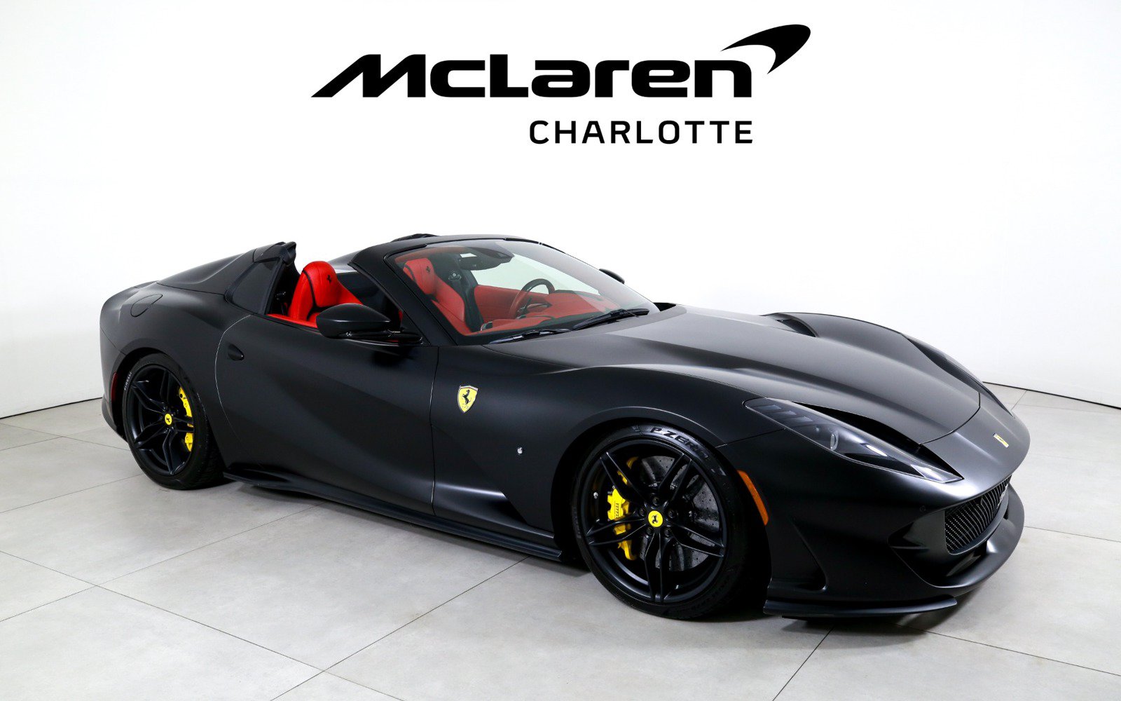 Used 2022 Ferrari 812 GTS RWD image 2