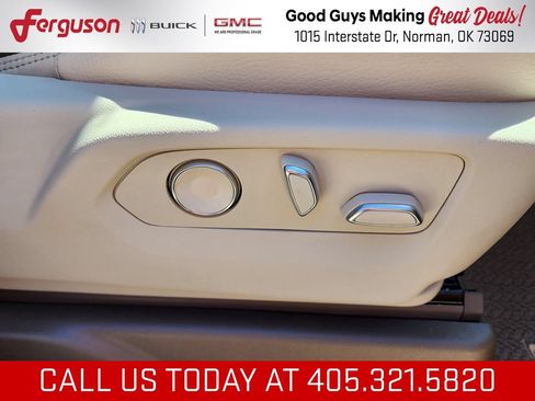 New 2026 GMC Yukon Denali w/ Denali Reserve Package AWD/4WD image 48
