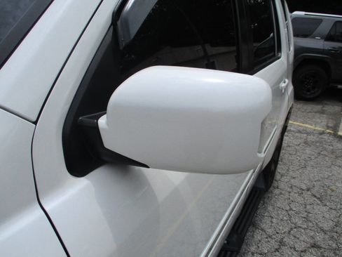 Used 2013 Honda Pilot Touring image 25