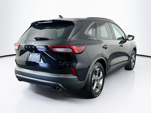 Used 2025 Ford Escape ST-Line FWD image 9