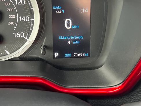 Used 2022 Toyota Corolla LE image 23