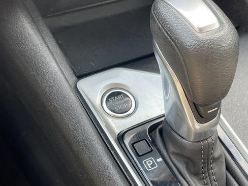 Used 2025 Nissan Altima 2.5 SV FWD image 23