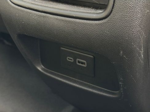 Used 2024 Cadillac XT5 Sportv image 16