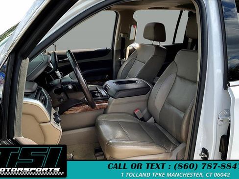Used 2018 Chevrolet Suburban Premier image 25