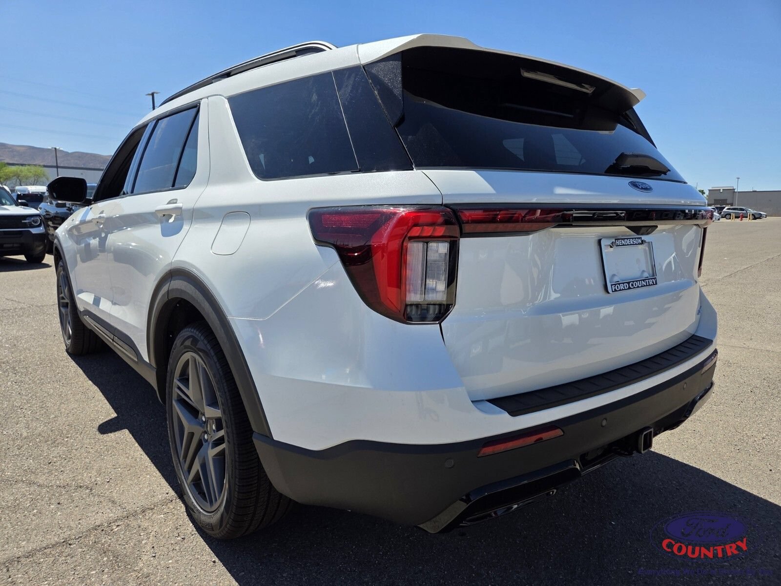 New 2026 Ford Explorer ST-Line w/ ST-Line Street Pack AWD/4WD image 3