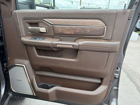 Used 2026 RAM 3500 Longhorn AWD/4WD image 28