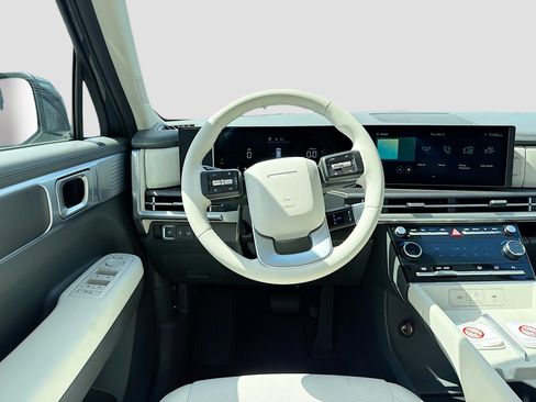 New 2026 Hyundai Santa Fe SE FWD image 17
