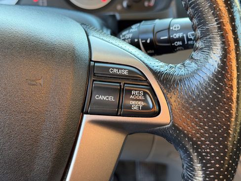 Used 2016 Honda Odyssey EX-L image 19