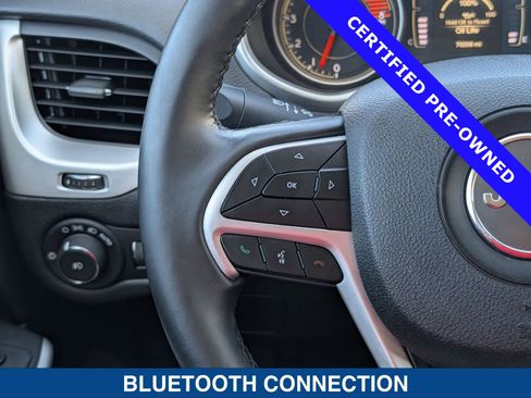 Used 2018 Jeep Cherokee Latitude Plus image 22