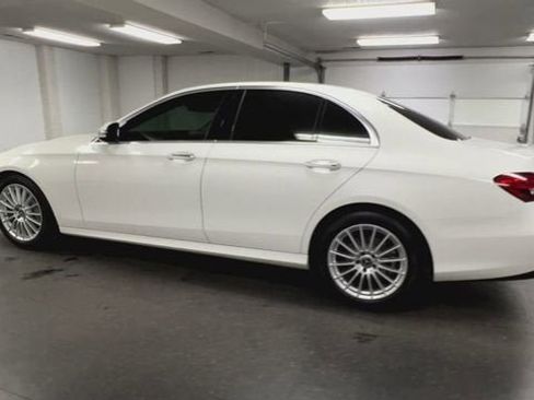 Used 2021 Mercedes-Benz E 350 Sedan image 6