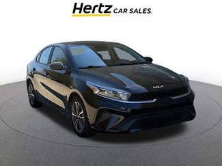 Used 2024 Kia Forte LXS video 1