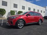 Used 2017 Hyundai Santa Fe SE image 2