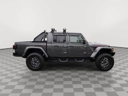 Used 2022 Jeep Gladiator Rubicon w/ Cold Weather Group AWD/4WD image 4