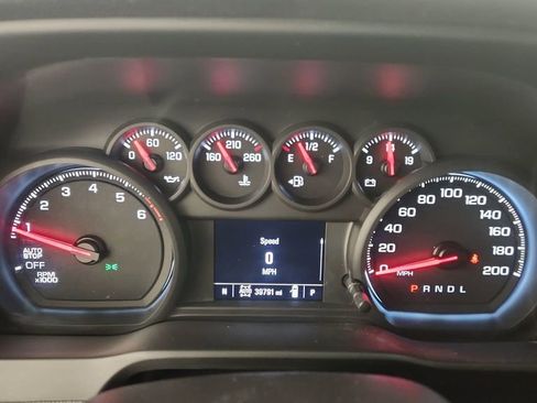 Used 2022 Chevrolet Silverado 1500 Custom Trail Boss w/ LPO, Dark Essentials Package image 10