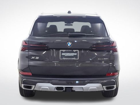 Used 2026 BMW X5 xDrive40i AWD/4WD image 4