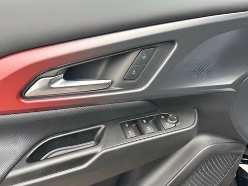 Used 2024 Chevrolet Equinox EV RS image 10