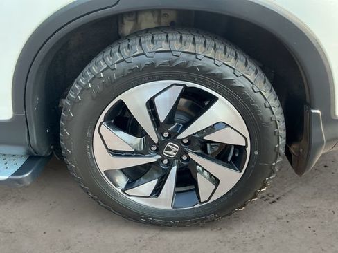Used 2016 Honda CR-V Touring image 9
