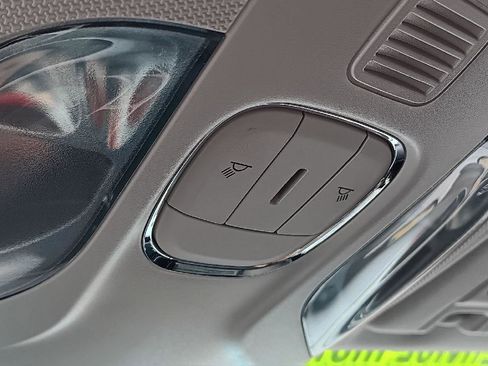 Used 2020 Jeep Compass Latitude image 22