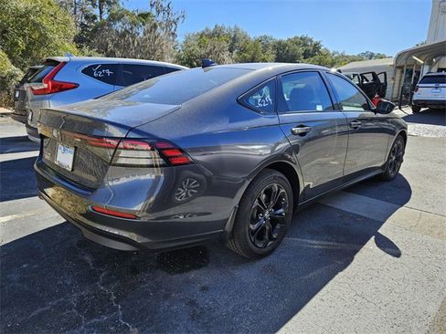 Used 2025 Honda Accord SE image 6