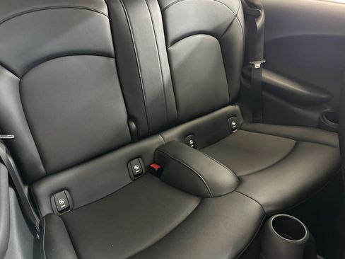 Used 2016 MINI Cooper 2-Door Hardtop FWD image 32