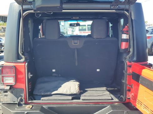 Used 2017 Jeep Wrangler Sport image 6