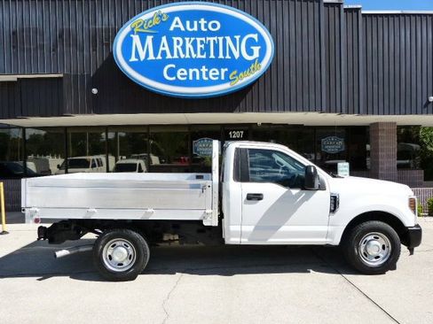 Used 2018 Ford F250 XL image 4