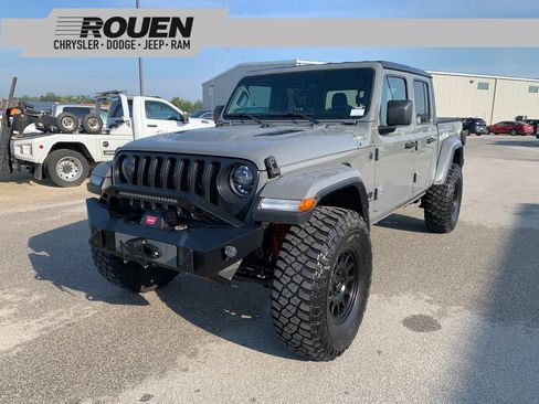 Used 2023 Jeep Gladiator Sport AWD/4WD image 1