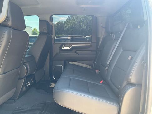 Used 2025 Chevrolet Silverado 2500 LT w/ Trail Boss Package AWD/4WD image 14