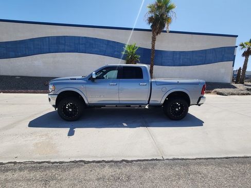 Used 2022 RAM 3500 Limited image 8