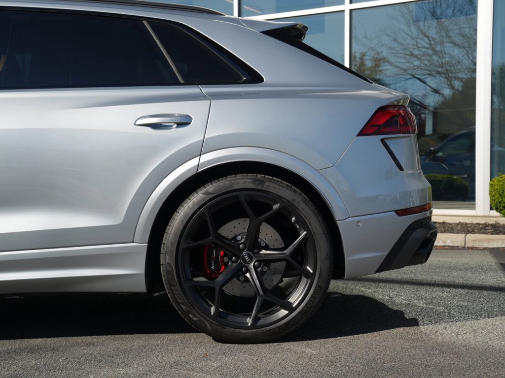Used 2025 Audi RS Q8 performance AWD/4WD image 12