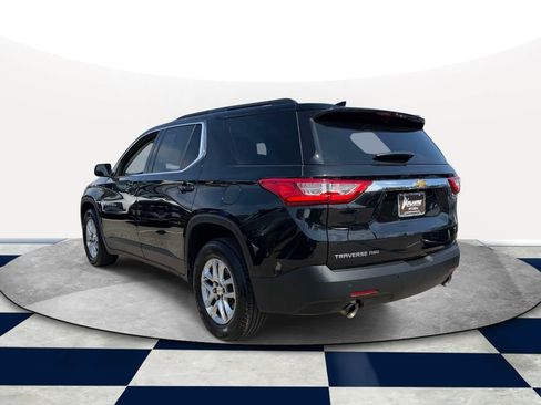 Used 2019 Chevrolet Traverse LT image 3