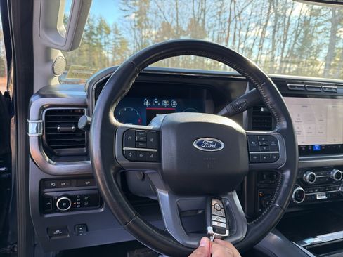 Used 2024 Ford F350 Lariat w/ Sport Appearance Package image 21