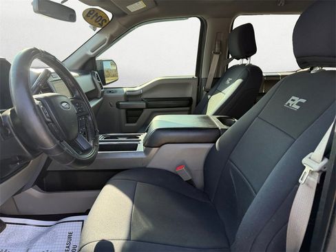 Used 2019 Ford F150 XLT w/ Equipment Group 302A Luxury image 9