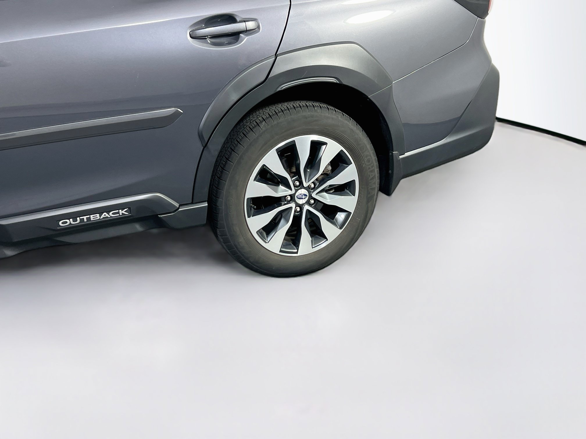 Used 2023 Subaru Outback Limited AWD/4WD image 30