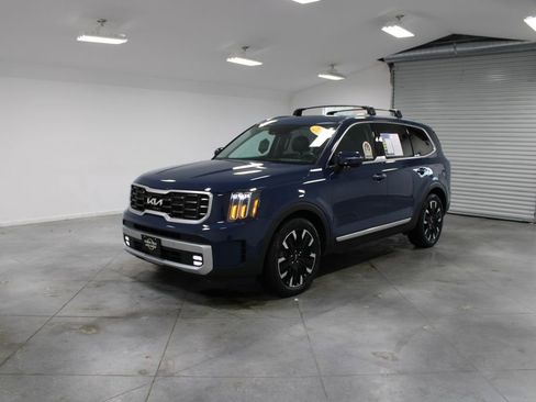 Used 2024 Kia Telluride SX Prestige image 4
