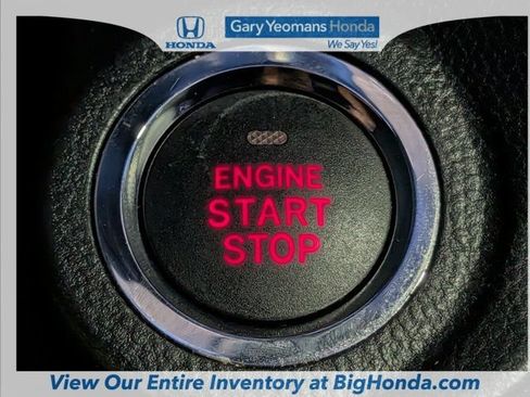 Used 2025 Subaru Outback Premium AWD/4WD image 32