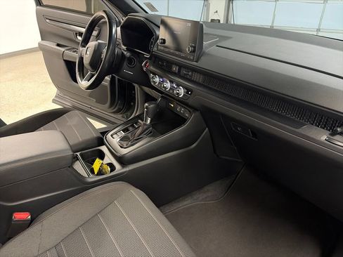 Used 2024 Honda CR-V Sport image 19