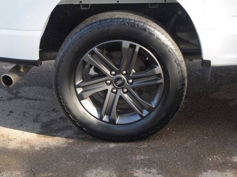 Used 2023 Ford F150 XLT w/ Equipment Group 302A High image 26