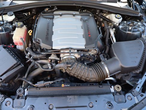 Used 2020 Chevrolet Camaro SS RWD image 37