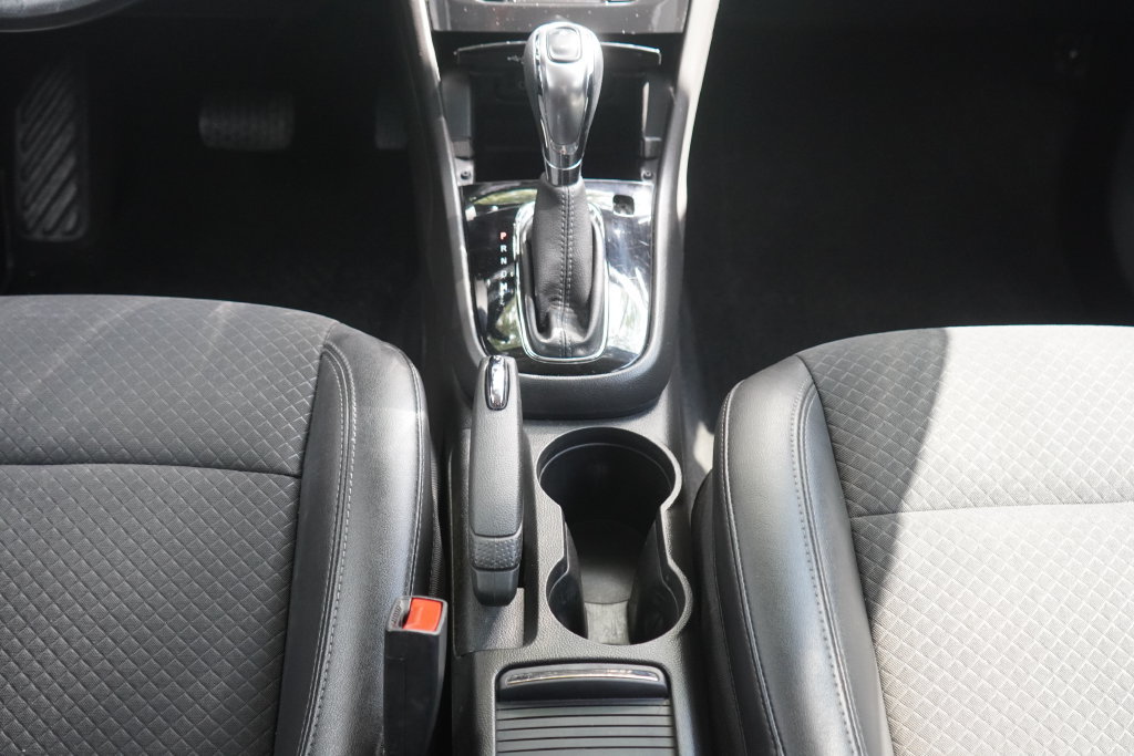 Used 2019 Buick Encore Preferred AWD/4WD image 20