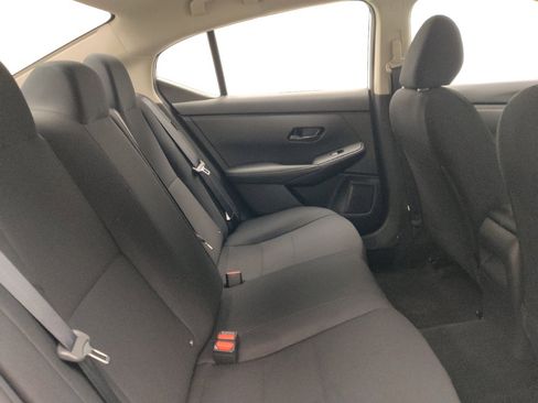 Used 2025 Nissan Sentra S FWD image 19