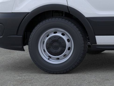 New 2026 Ford Transit 250 148 Medium Roof RWD image 18