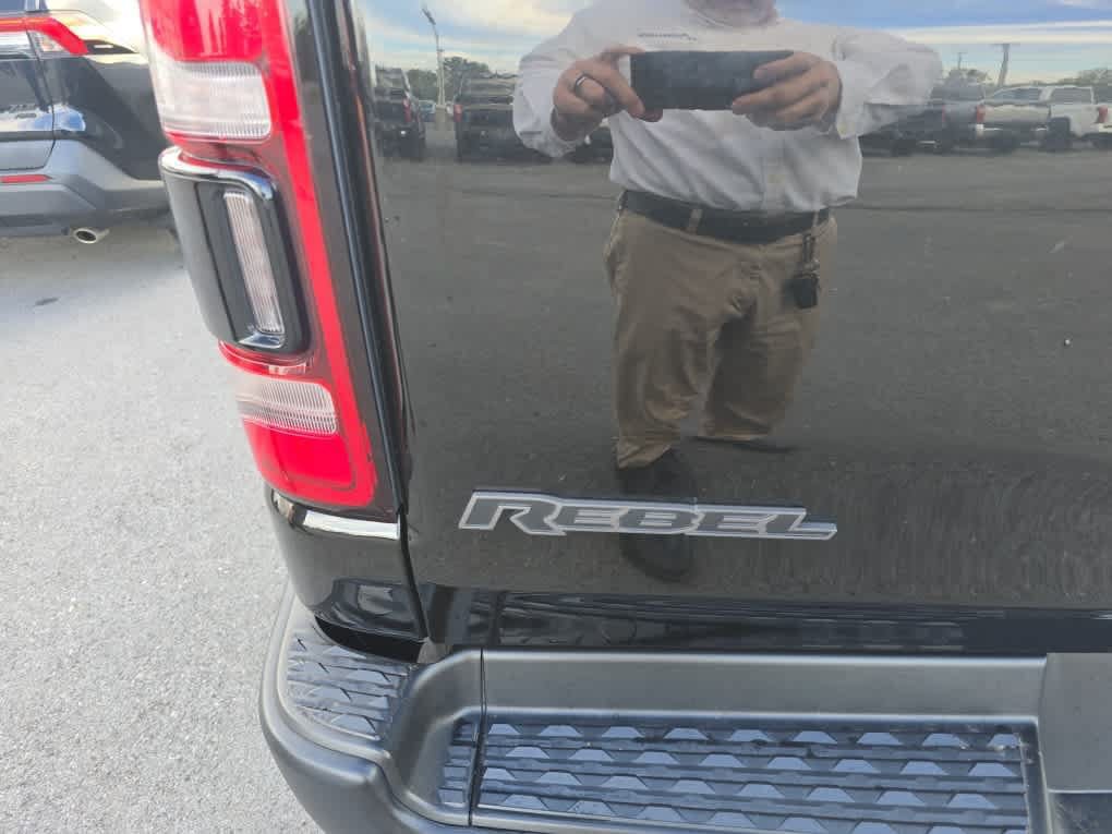 Used 2019 RAM 1500 Rebel w/ Rebel Level 2 Equipment Group AWD/4WD image 4