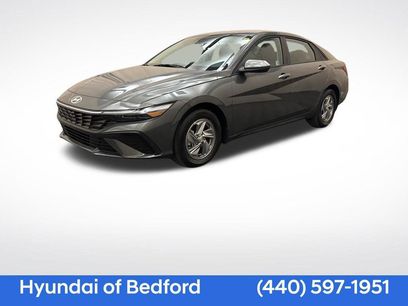 New 2026 Hyundai Elantra SE