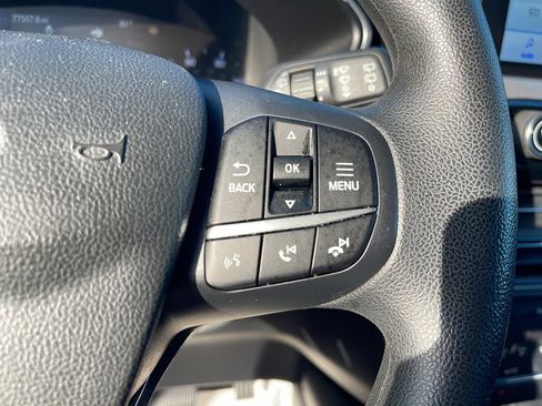 Certified 2020 Ford Escape SE image 24