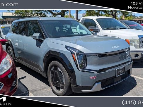 Used 2024 Kia EV9 Land AWD/4WD image 1