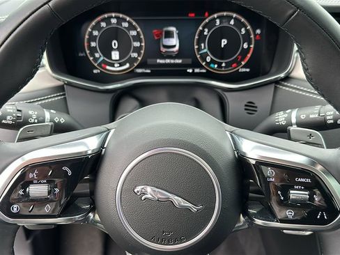 Certified 2025 Jaguar F-PACE R-Dynamic S AWD/4WD image 12