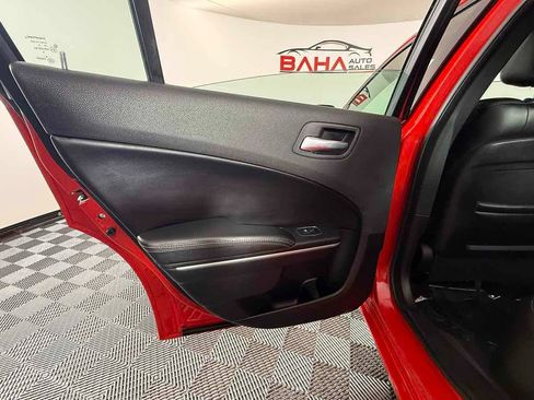 Used 2021 Dodge Charger SXT w/ Leather Interior Group RWD image 30